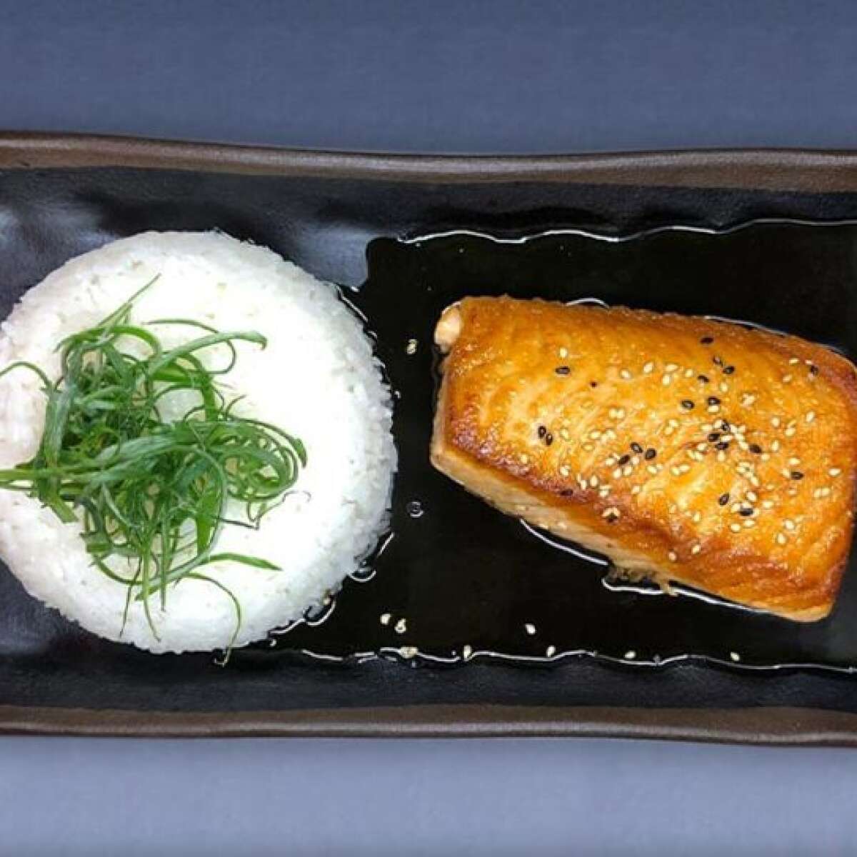 Salmón Teriyaki más acompañamiento